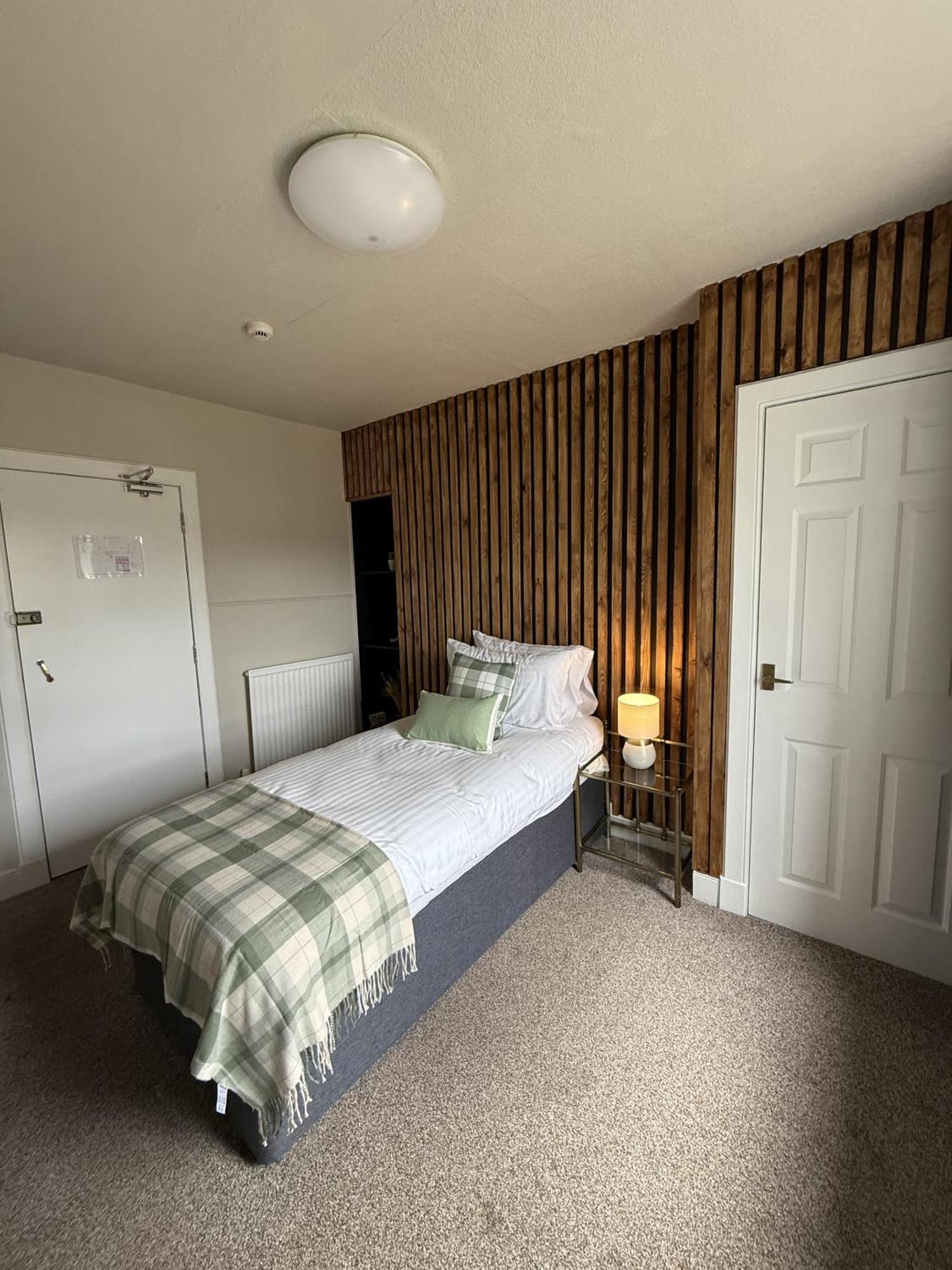The Glendevon Hotel アウキテラーダー 部屋 写真